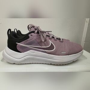 Nike Downshifter 12 in the Amethyst Wave Size 8 Like New